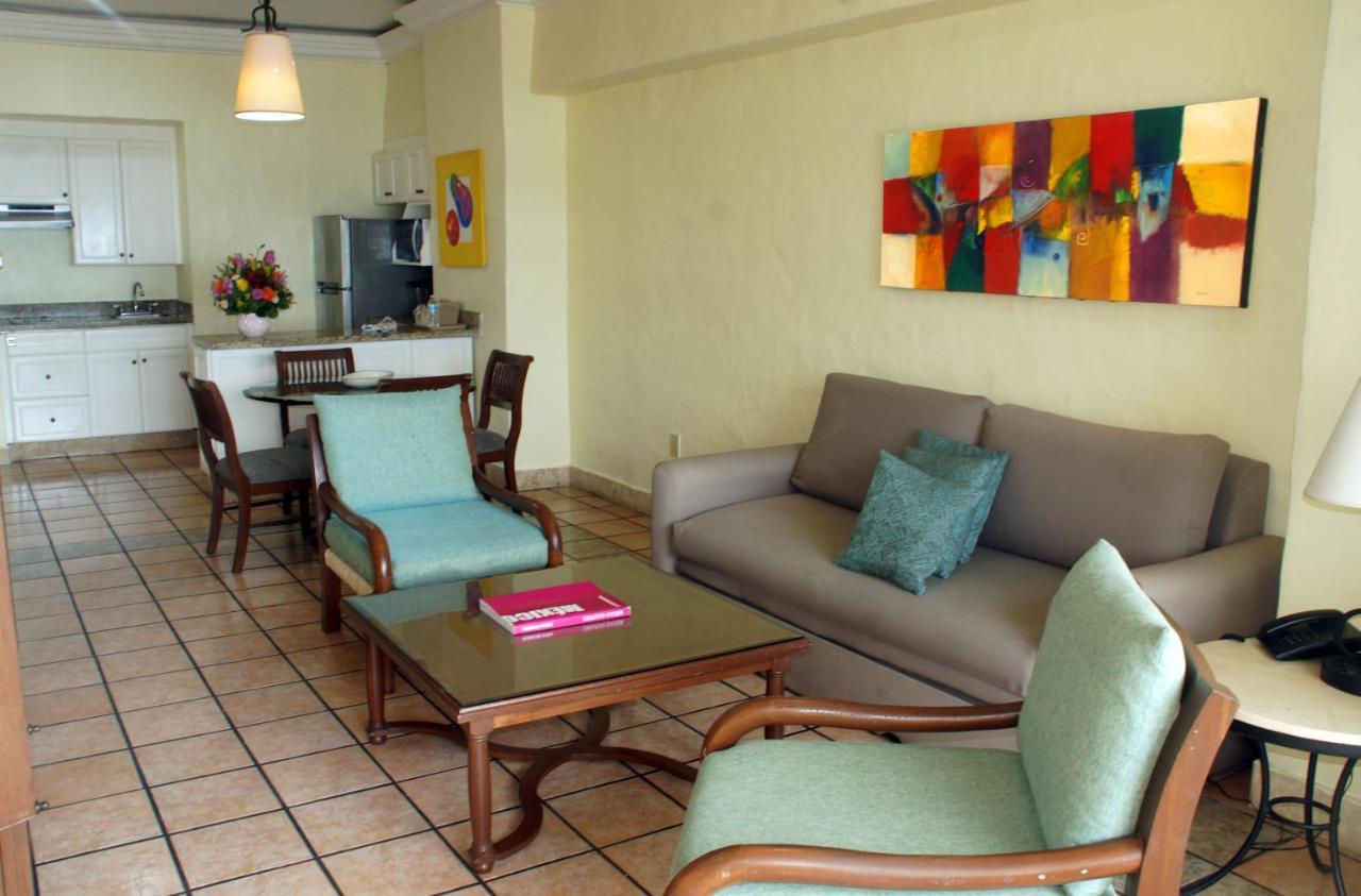 Royal Villas Resort Mazatlán Exteriör bild Living room
